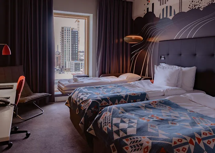 坦佩雷索罗索克斯托尼酒店 4*