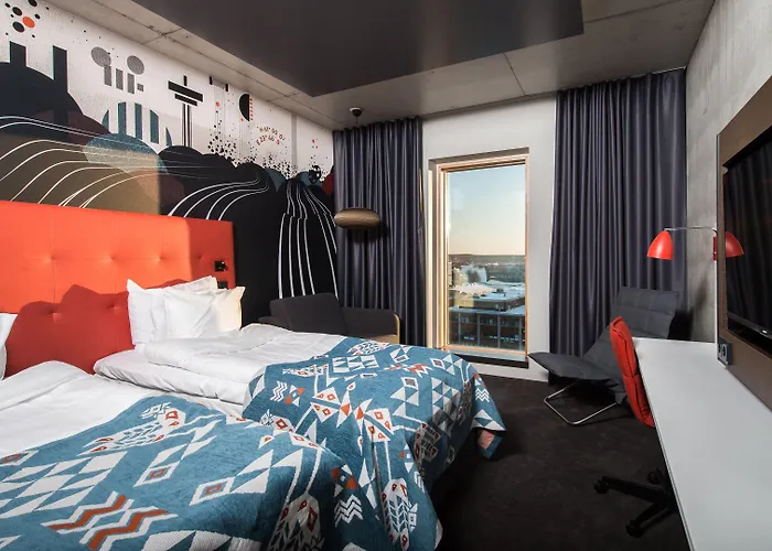 坦佩雷索罗索克斯托尼酒店 酒店 4*